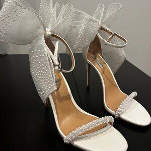 steve madden benni white bow heels